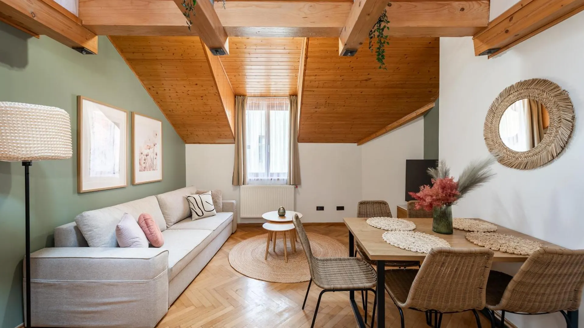 Delux Romantic Stay Praga