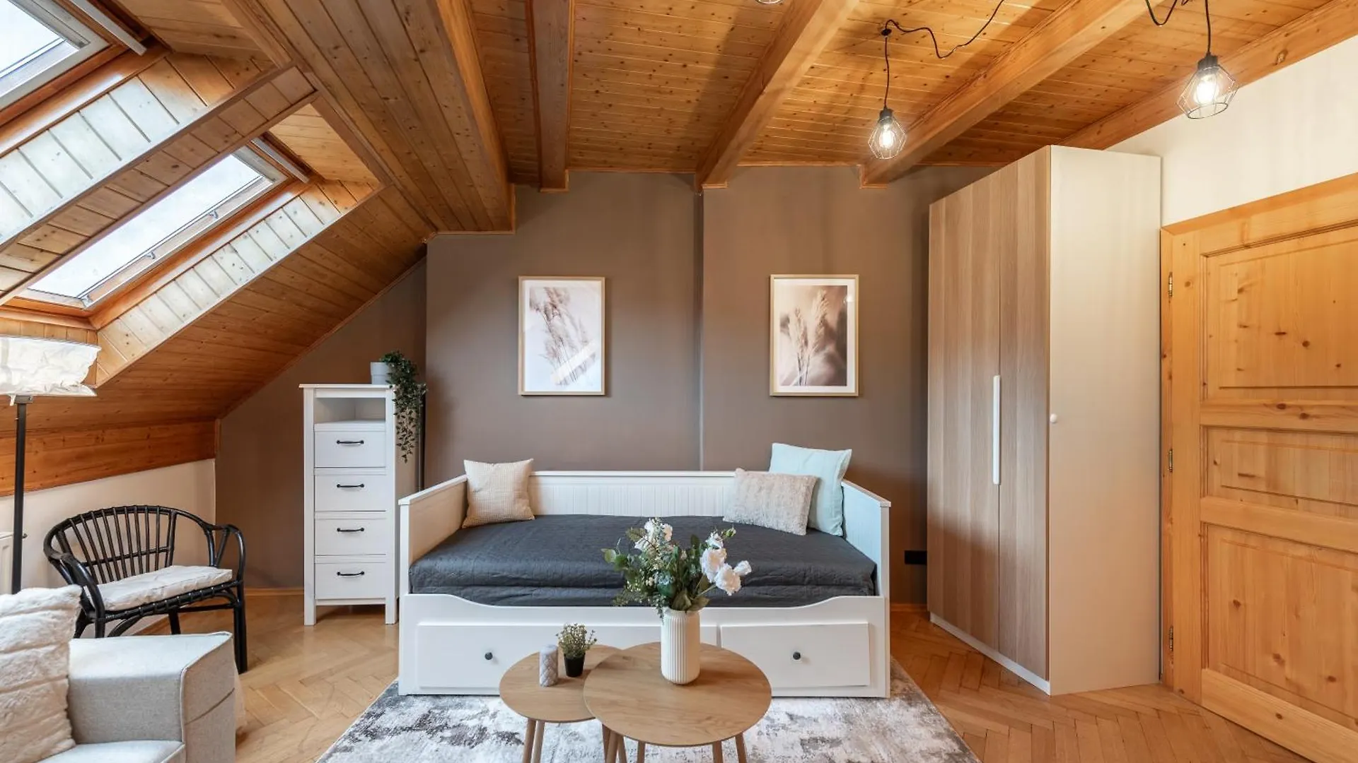 Delux Romantic Stay Прага