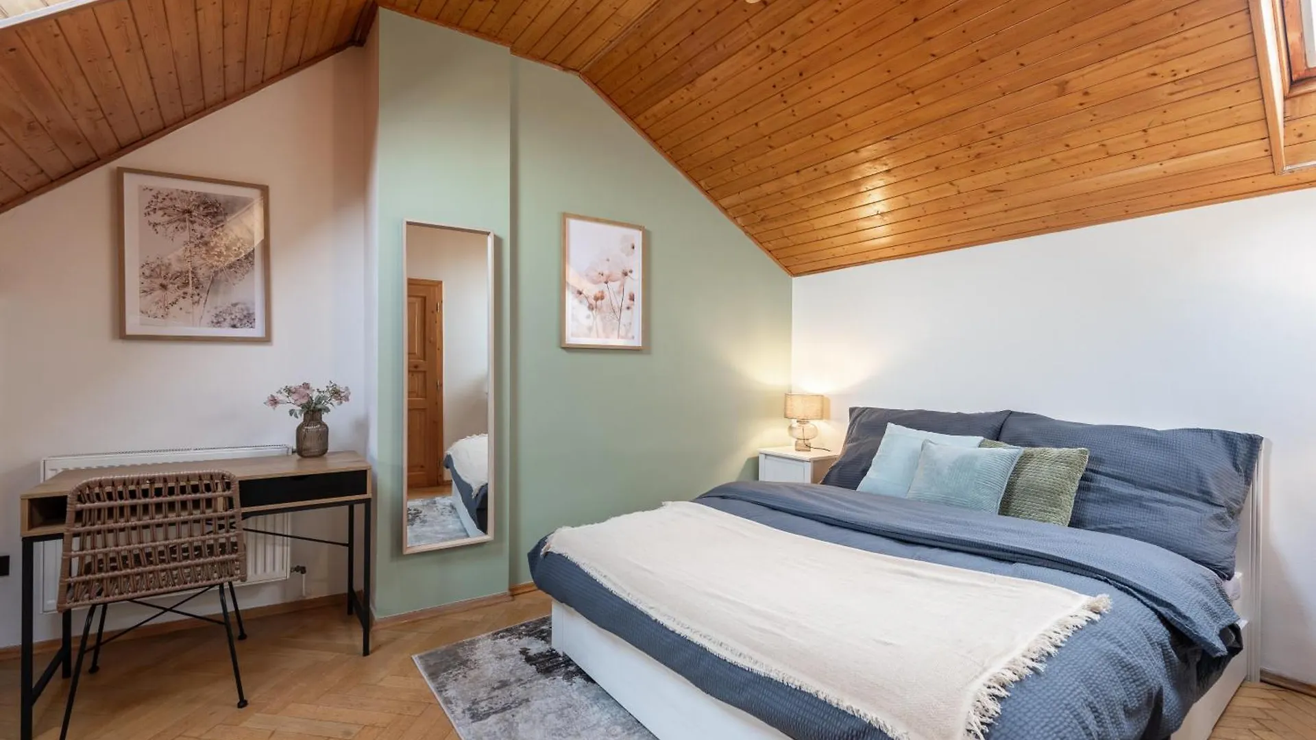 Delux Romantic Stay Прага Апартаменты