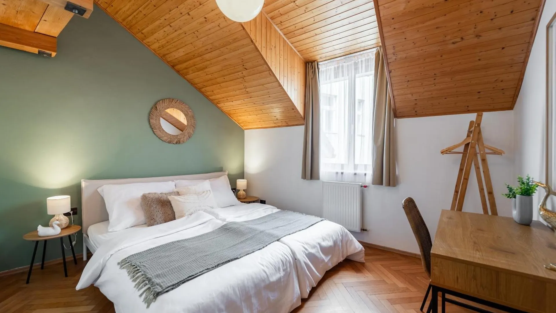 Delux Romantic Stay Прага Апартаменты