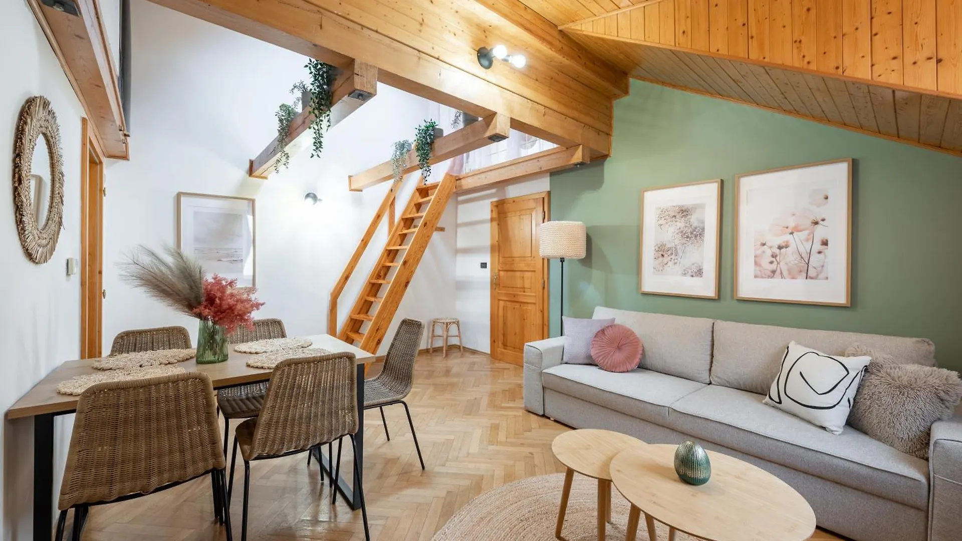 Delux Romantic Stay Прага